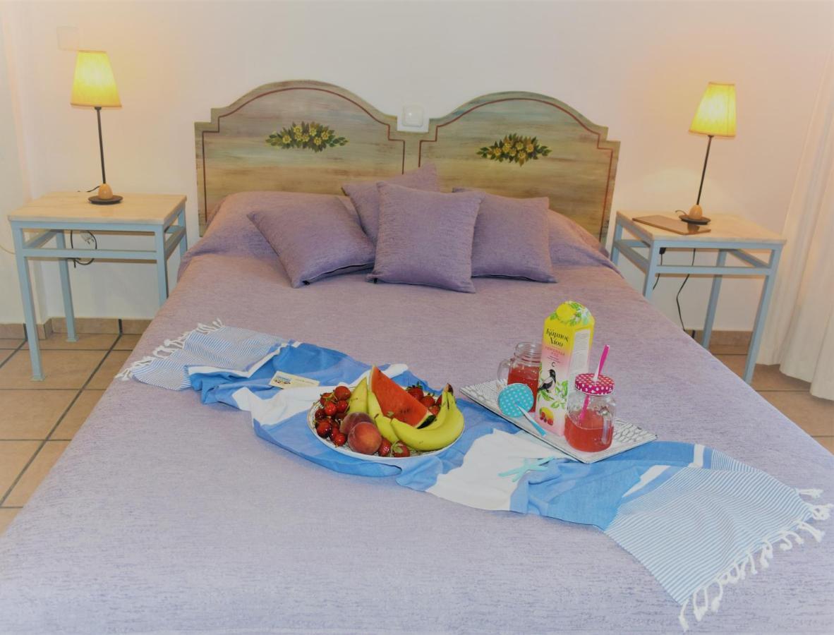 Iason Hotel Apartments Giosonas Екстериор снимка