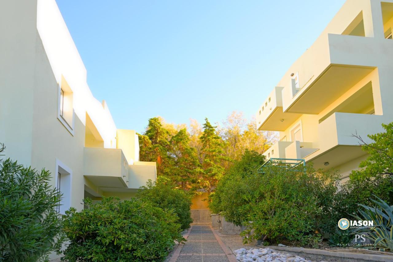 Iason Hotel Apartments Giosonas Екстериор снимка