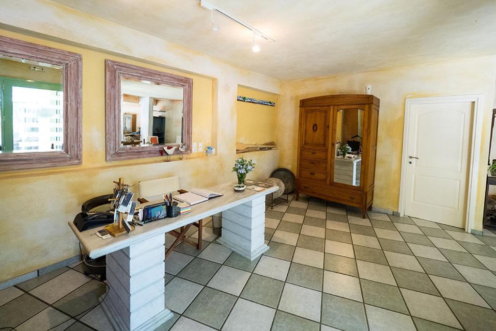 Iason Hotel Apartments Giosonas Екстериор снимка