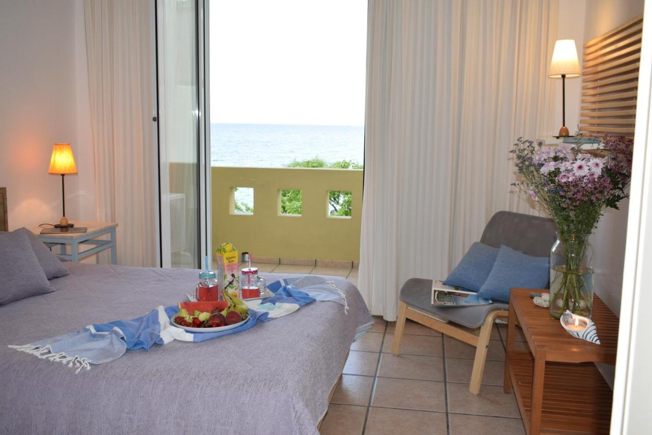 Iason Hotel Apartments Giosonas Екстериор снимка