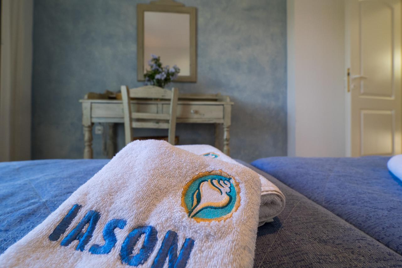 Iason Hotel Apartments Giosonas Екстериор снимка